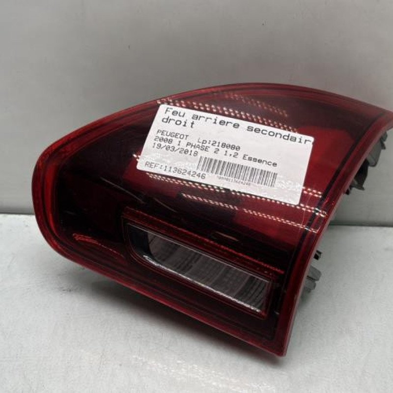 Feu arriere secondaire droit (feux) PEUGEOT 2008 1 Photo n°1