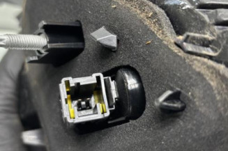 Feu arriere secondaire droit (feux) PEUGEOT 2008 1