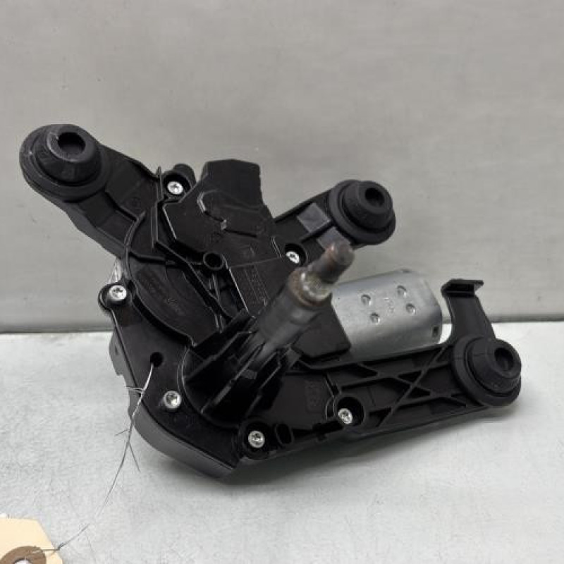 Moteur essuie glace arriere PEUGEOT 2008 1 Photo n°1