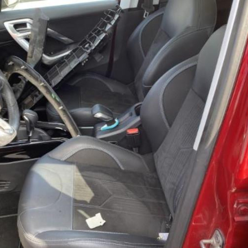 Moteur essuie glace arriere PEUGEOT 2008 1 Photo n°5