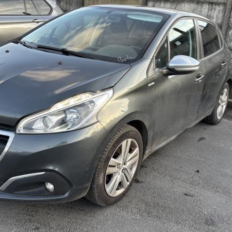 Aile avant droit PEUGEOT 208 1 Photo n°5