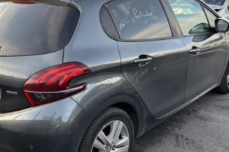Aile avant droit PEUGEOT 208 1