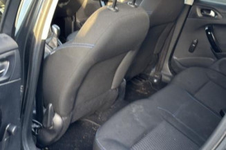 Aile avant droit PEUGEOT 208 1