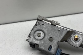 Leve vitre mecanique avant gauche PEUGEOT 106