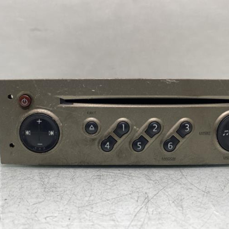 Autoradio d'origine RENAULT CLIO 3 Photo n°1