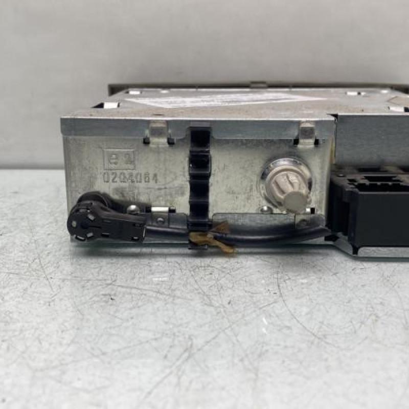 Autoradio d'origine RENAULT CLIO 3 Photo n°4