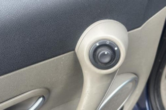 Renfort pare choc avant (traverse) RENAULT CLIO 3