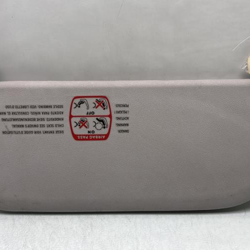 Pare soleil droit PEUGEOT 106 Photo n°4