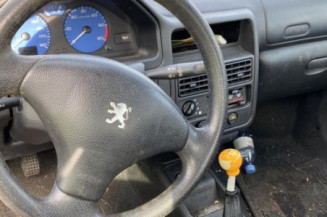 Pare soleil droit PEUGEOT 106