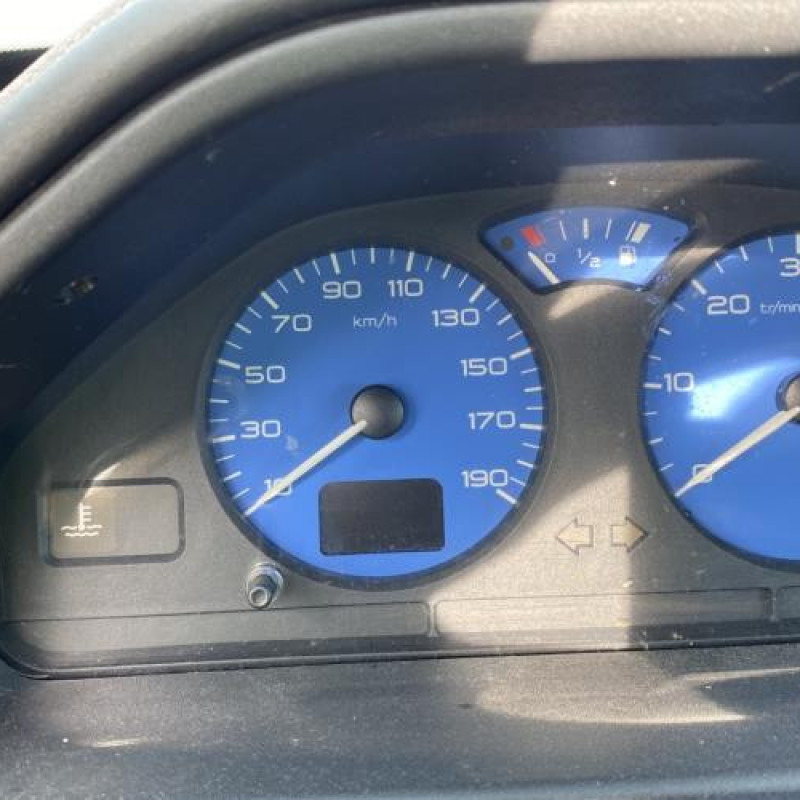 Pare soleil droit PEUGEOT 106 Photo n°20