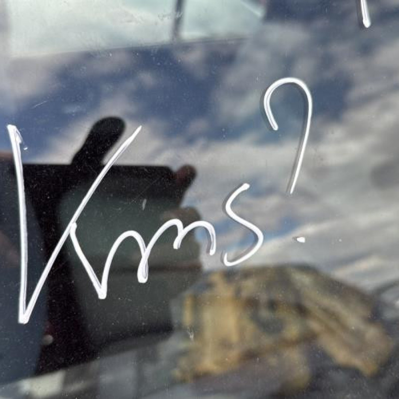 Vitre avant gauche RENAULT CLIO 2 Photo n°13