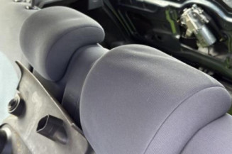 Vitre avant gauche RENAULT CLIO 2