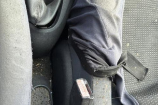 Vitre avant gauche RENAULT CLIO 2