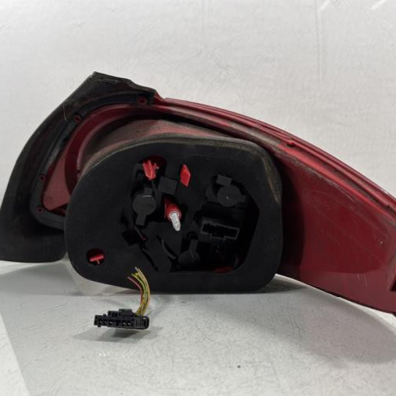 Feu arriere principal gauche (feux) PEUGEOT 206+ Photo n°2