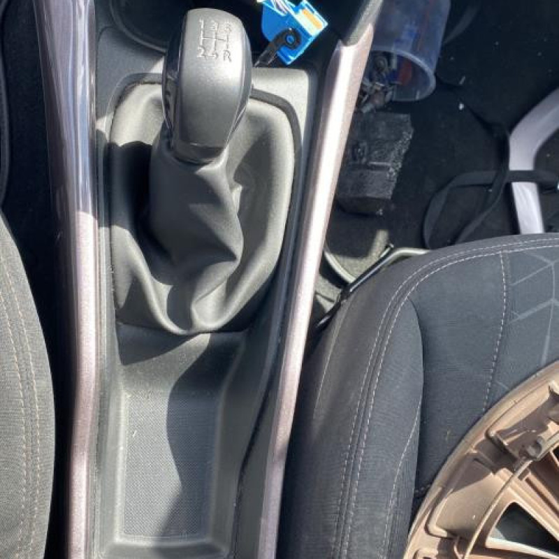 Anti brouillard droit (feux) PEUGEOT 2008 1 Photo n°19