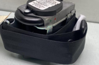 Pretensionneur de ceinture avant droit PEUGEOT 2008 1