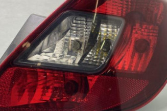 Feu arriere principal droit (feux) OPEL CORSA D Photo n°1