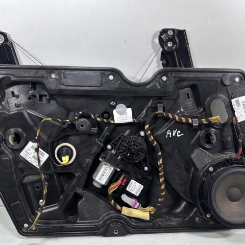 Leve vitre electrique avant gauche VOLKSWAGEN GOLF 6 Photo n°1