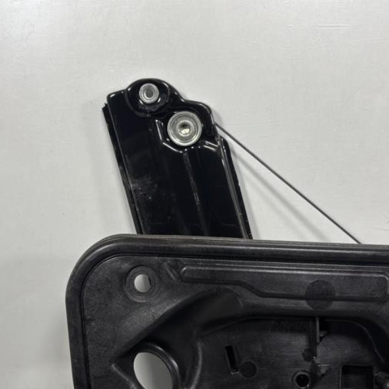 Leve vitre electrique avant gauche VOLKSWAGEN GOLF 6 Photo n°4