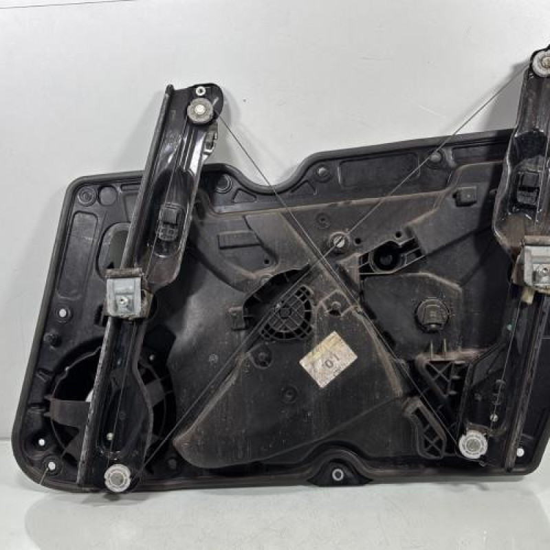 Leve vitre electrique avant gauche VOLKSWAGEN GOLF 6 Photo n°8