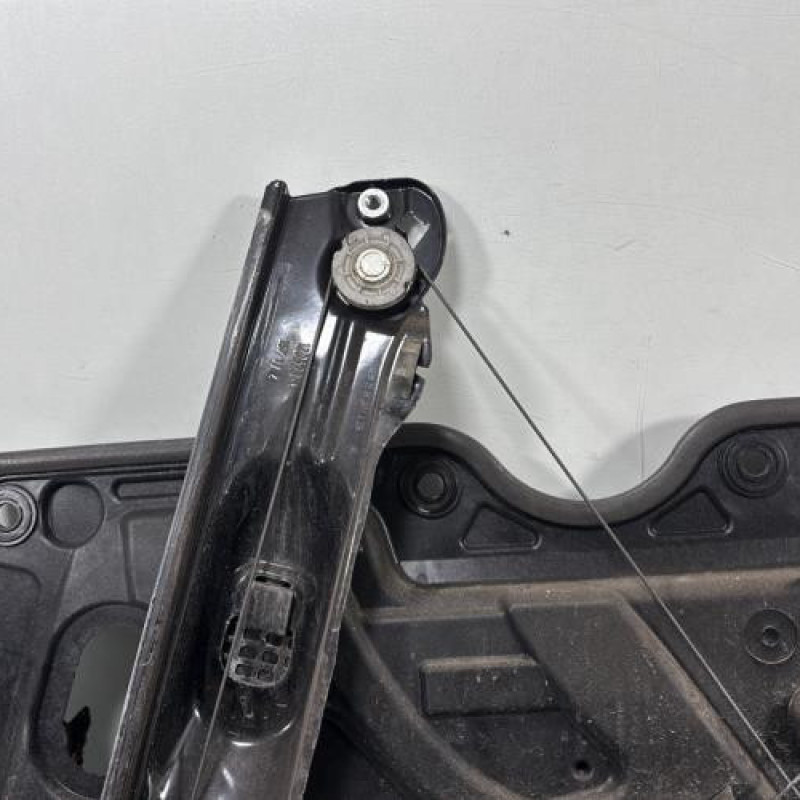 Leve vitre electrique avant gauche VOLKSWAGEN GOLF 6 Photo n°9