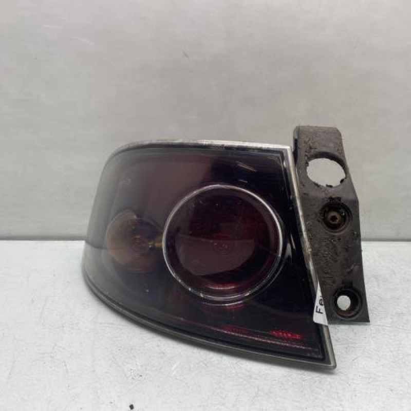 Feu arriere principal gauche (feux) SEAT IBIZA 3 Photo n°1