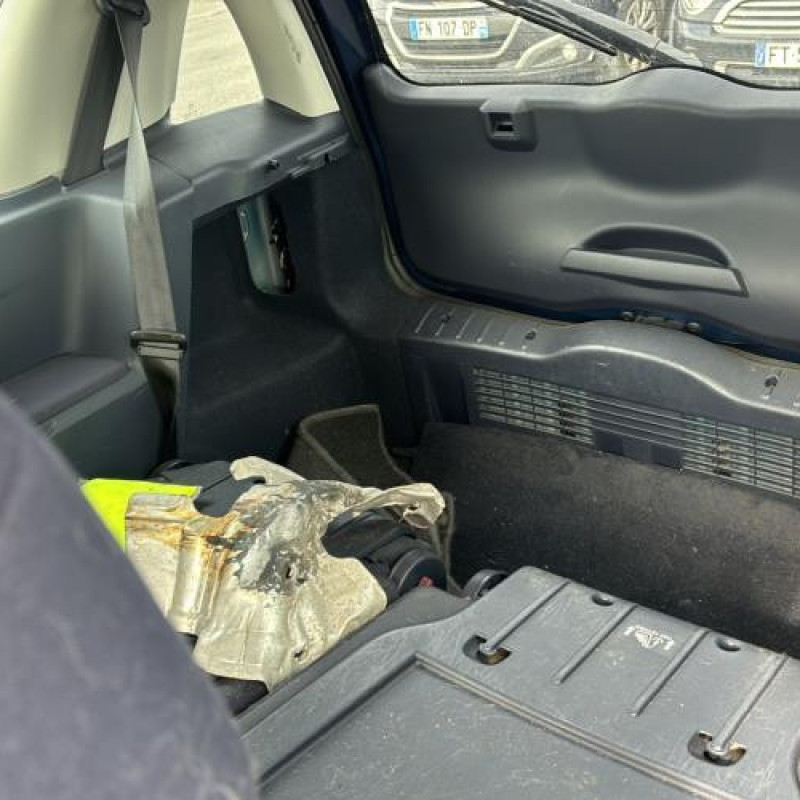 Face avant PEUGEOT 1007 Photo n°15