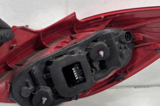 Feu arriere principal gauche (feux) OPEL CORSA D