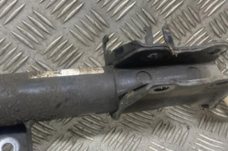 Amortisseur avant droit OPEL CORSA D
