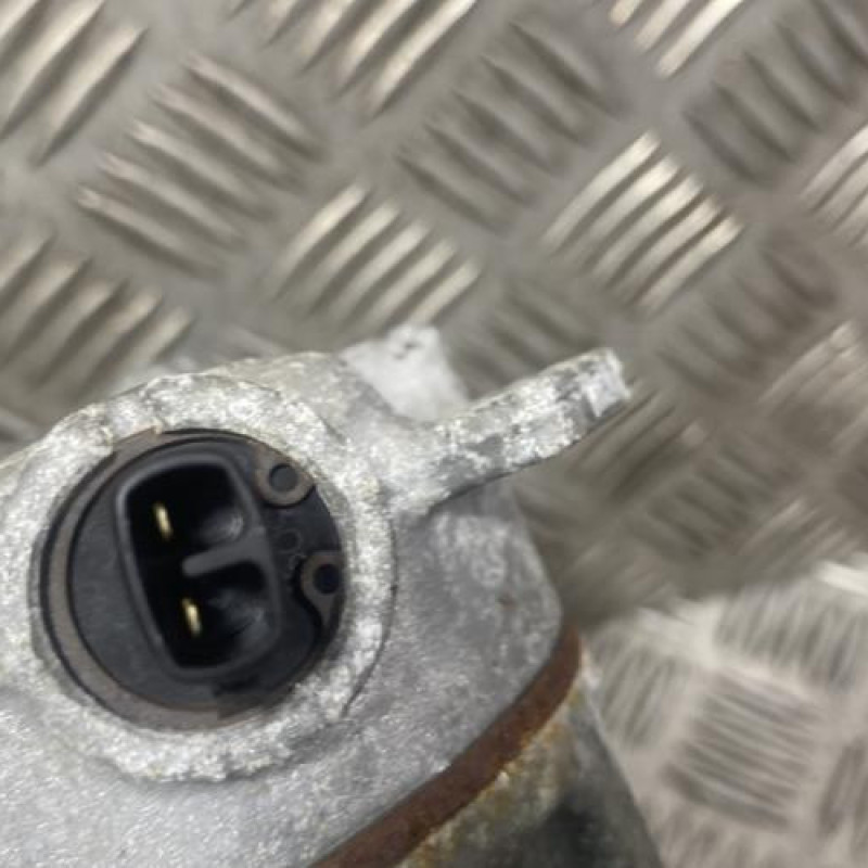 Compresseur clim OPEL CORSA D Photo n°3