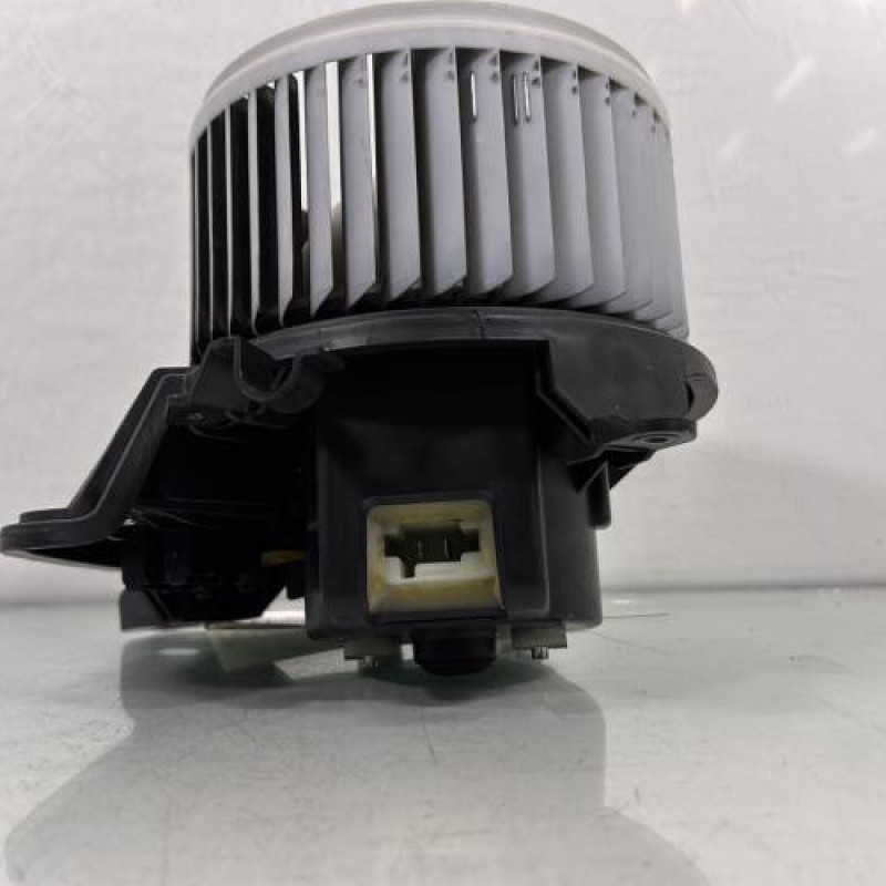 Pulseur d'air OPEL CORSA D Photo n°5