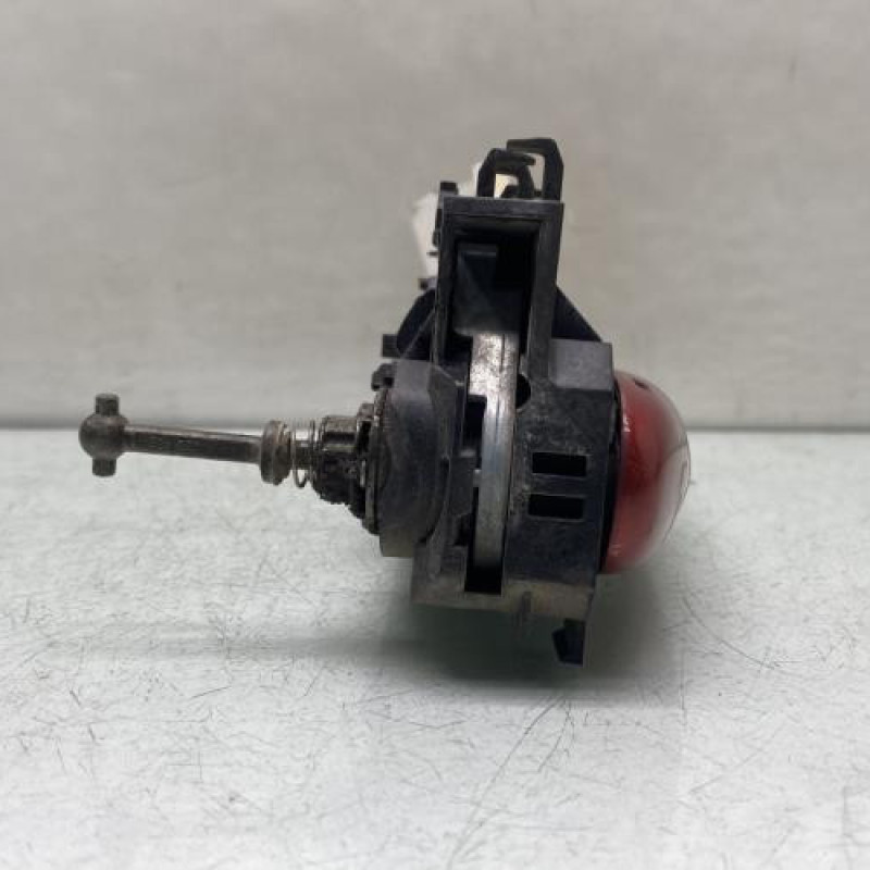 Poignee porte avant gauche RENAULT MEGANE 2 Photo n°3