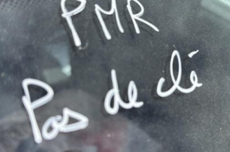 Poignee porte arriere gauche FORD FIESTA 4