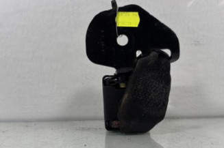 Attache ceinture arriere gauche RENAULT CLIO 2