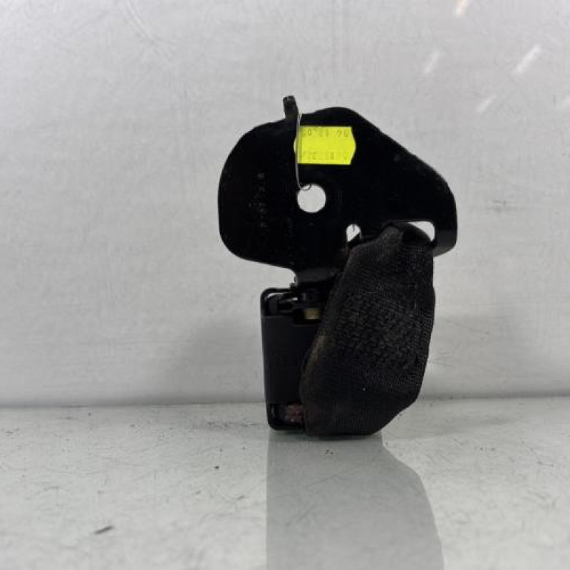 Attache ceinture arriere gauche RENAULT CLIO 2 Photo n°3