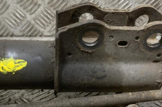 Amortisseur avant gauche TOYOTA YARIS 2