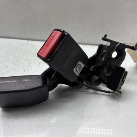 Attache ceinture arriere centrale RENAULT MEGANE 3