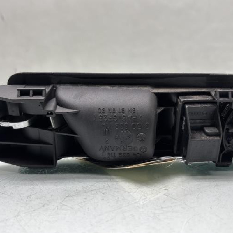 Poignee interieur arriere droit VOLKSWAGEN PASSAT 4 Photo n°2
