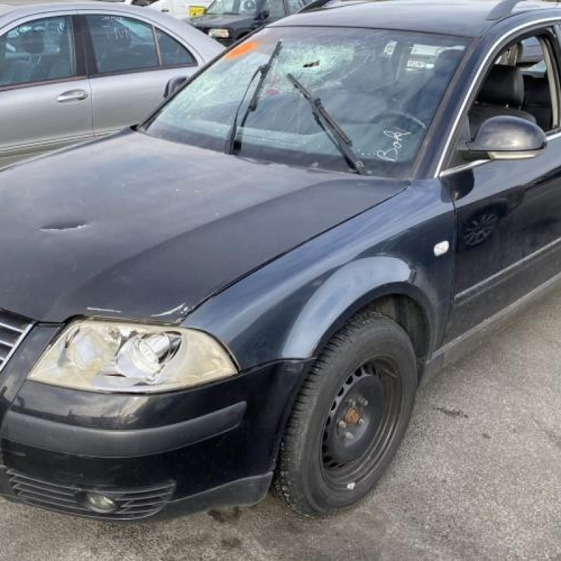 Poignee interieur arriere droit VOLKSWAGEN PASSAT 4 Photo n°4