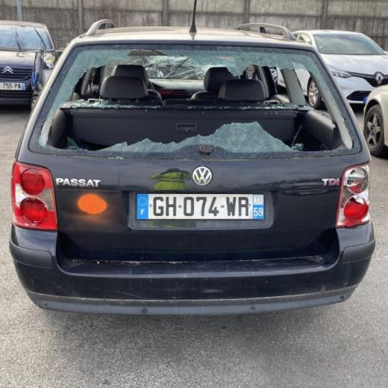 Poignee interieur arriere droit VOLKSWAGEN PASSAT 4 Photo n°8