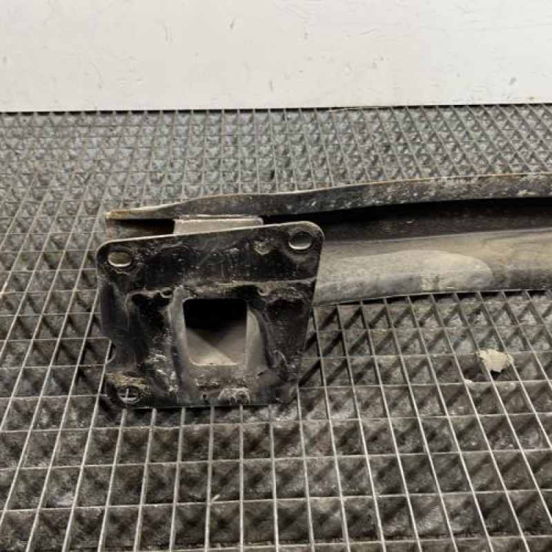 Renfort pare choc arriere (traverse) VOLKSWAGEN POLO 5 Photo n°5