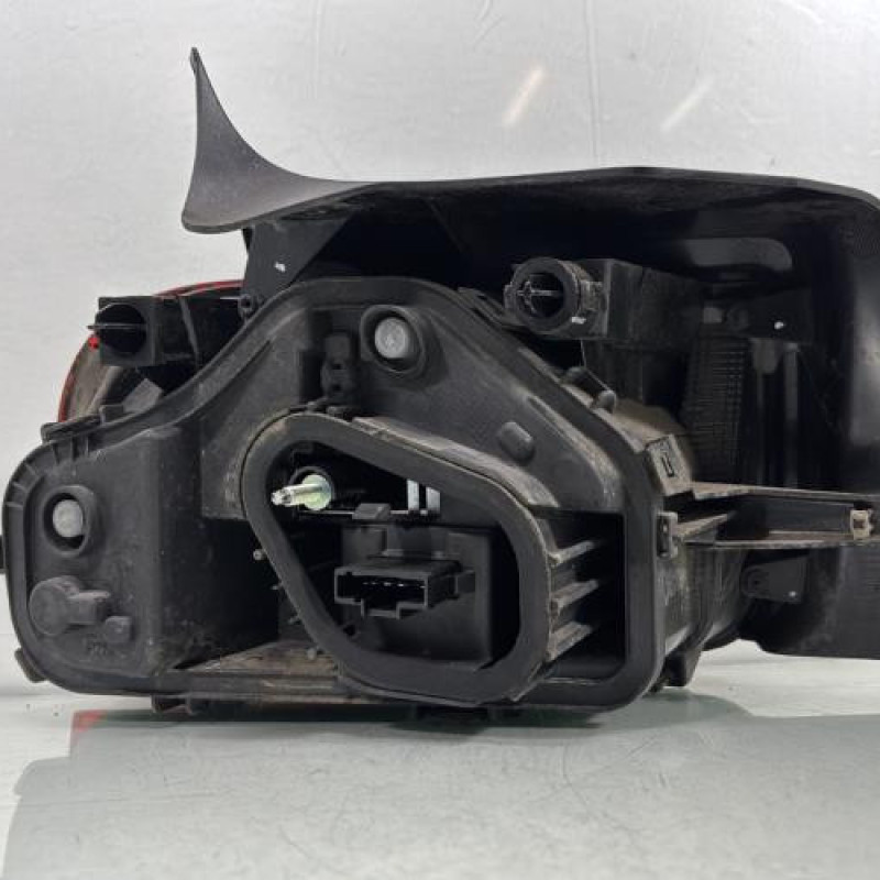 Feu arriere principal droit (feux) CITROEN C4 CACTUS Photo n°4