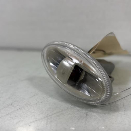 Repetiteur clignotant avant droit  (Feux) CITROEN C4 CACTUS