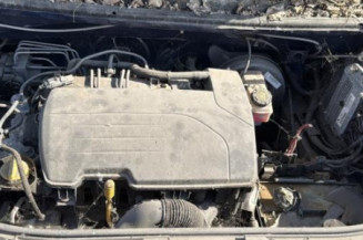 Poignee porte avant gauche DACIA SANDERO 2
