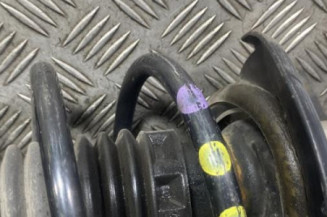 Amortisseur avant droit PEUGEOT 208 1