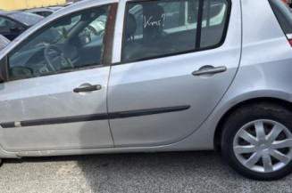 Porte avant droit RENAULT CLIO 3