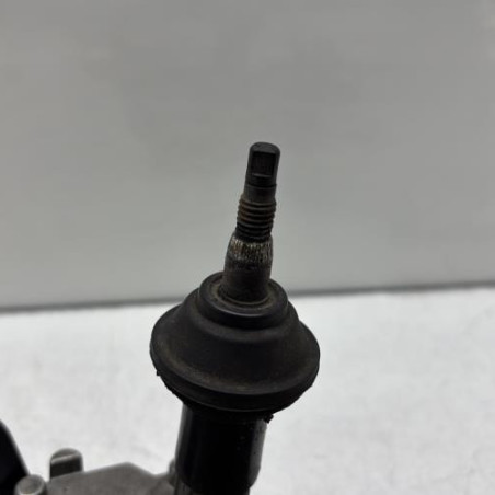 Moteur essuie glace arriere VOLKSWAGEN GOLF 5