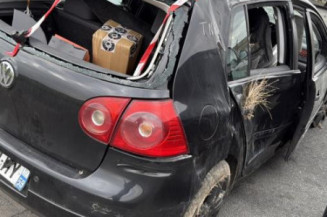 Moteur essuie glace arriere VOLKSWAGEN GOLF 5