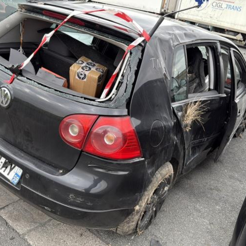 Moteur essuie glace arriere VOLKSWAGEN GOLF 5 Photo n°9