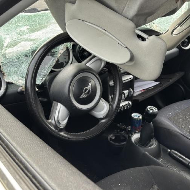 Arret de porte avant droit MINI MINI 2 R56 Photo n°12